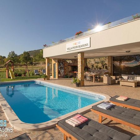 Villa Four Seasons, Heated Pool And 3 En-Suite Bathrooms Velika Cista  ภายนอก รูปภาพ