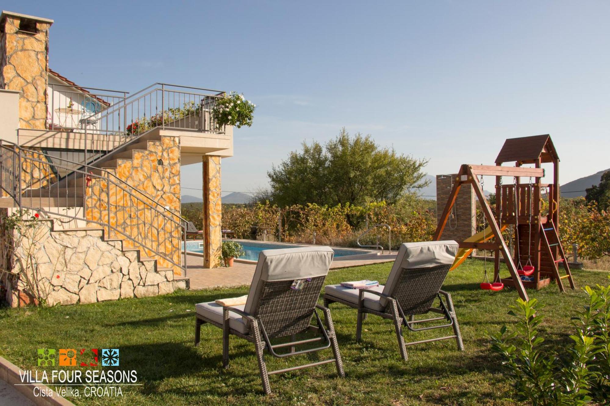 Villa Four Seasons, Heated Pool And 3 En-Suite Bathrooms Velika Cista  ภายนอก รูปภาพ